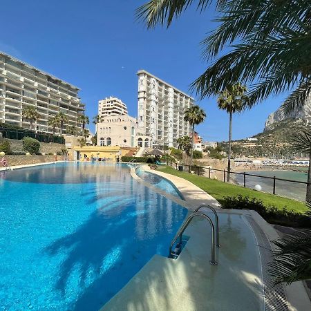 Clp - Beach Front, Pool View And Parking 卡尔佩 外观 照片