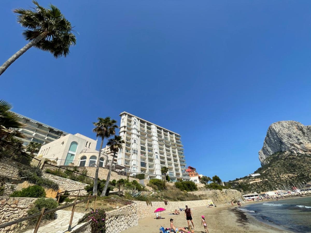 Clp - Beach Front, Pool View And Parking 卡尔佩 外观 照片