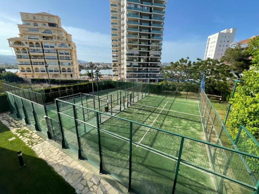 Clp - Beach Front, Pool View And Parking 卡尔佩 外观 照片